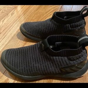 Adidas running shoes (little kids size 1.5)